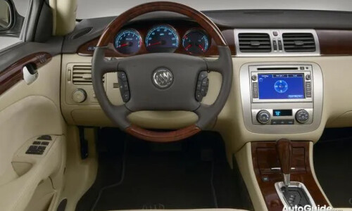 Buick Lucerne #5