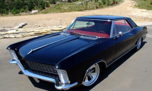 Buick Riviera #13