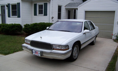 Buick Roadmaster #16