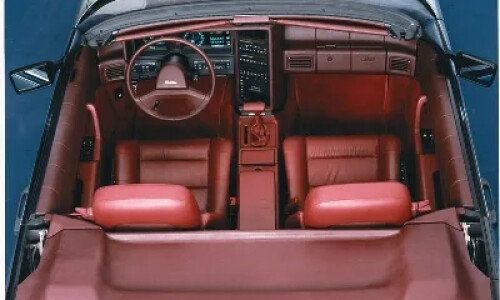 Cadillac Allanté #2