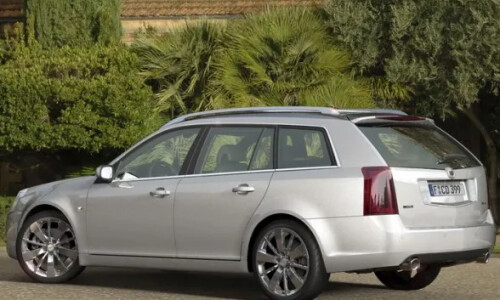Cadillac BLS Wagon #7