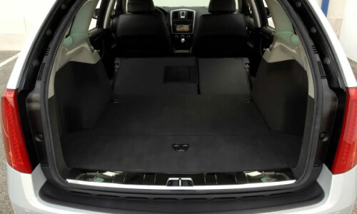 Cadillac BLS Wagon 1.9D #5