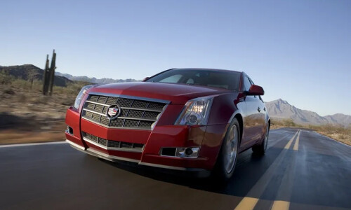 Cadillac CTS 2.8 #2