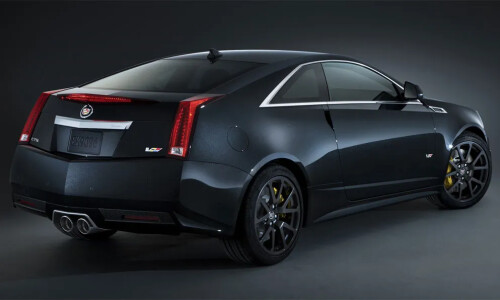 Cadillac CTS-V #12