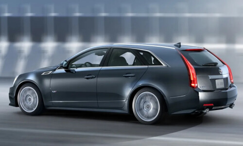 Cadillac CTS-V Sport Wagon #5