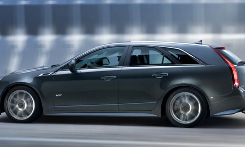 Cadillac CTS-V Sport Wagon #11