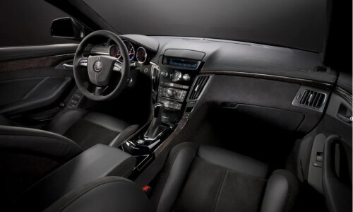 Cadillac CTS-V Sport Wagon #13