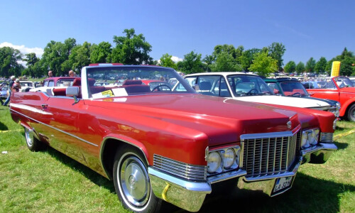 Cadillac DeVille #10