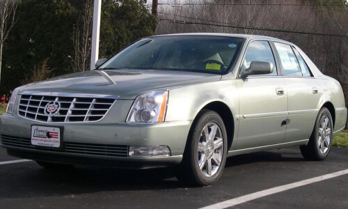Cadillac DTS #6