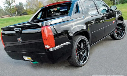 Cadillac Escalade EXT #9