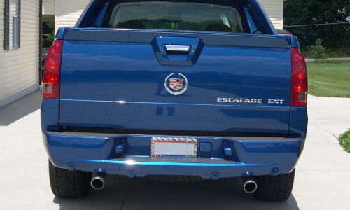 Cadillac Escalade EXT #17