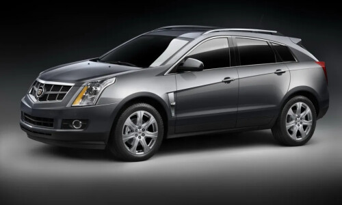 Cadillac SRX #1