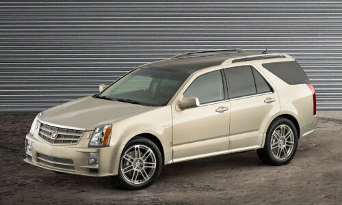 Cadillac SRX #4
