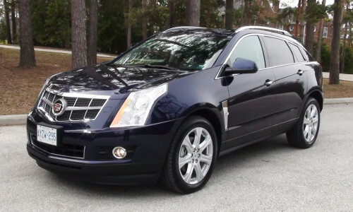Cadillac SRX #7