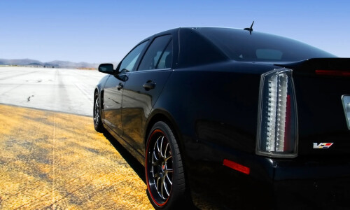 Cadillac STS-V #3