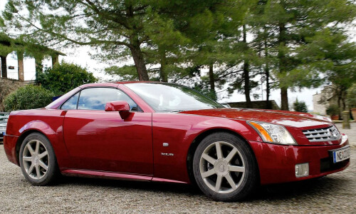 Cadillac XLR #4