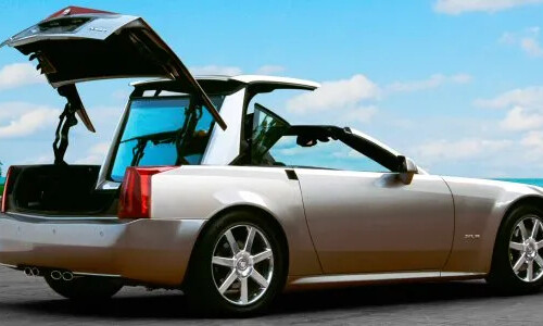 Cadillac XLR #8