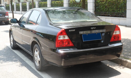 Chery Eastar #10