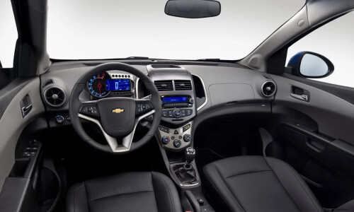 Chevrolet Aveo #4