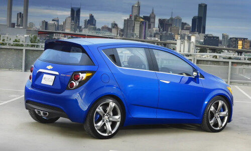 Chevrolet Aveo RS #1