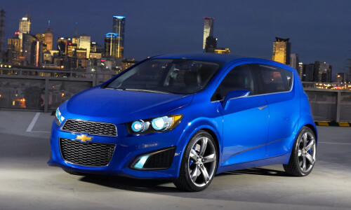 Chevrolet Aveo RS #2
