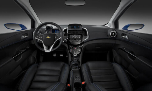 Chevrolet Aveo RS #12