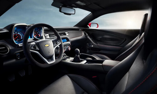Chevrolet Camaro ZL1 #4
