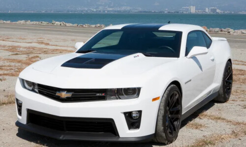 Chevrolet Camaro ZL1 #9