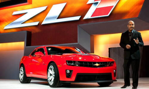 Chevrolet Camaro ZL1 #10