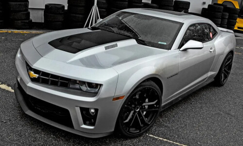Chevrolet Camaro ZL1 #14