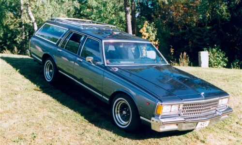 Chevrolet Caprice #9