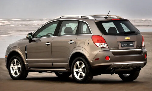 Chevrolet Captiva #14