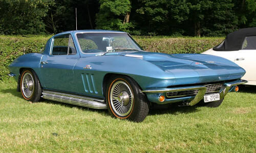 Chevrolet Corvette C2 #4
