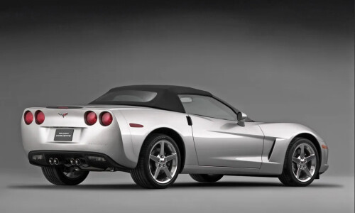Chevrolet Corvette C6 Cabrio #10