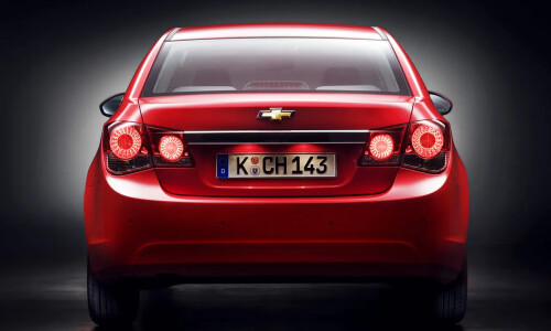 Chevrolet Cruze #8
