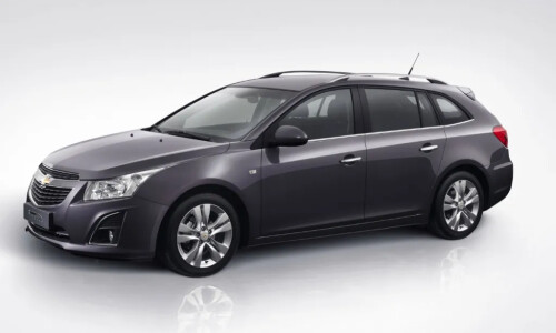 Chevrolet Cruze SW #1