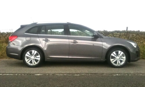 Chevrolet Cruze SW #6