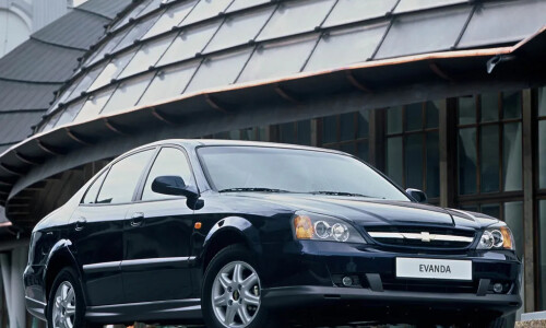 Chevrolet Evanda #13