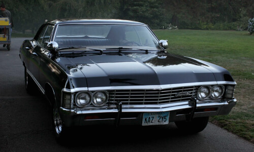 Chevrolet Impala #12