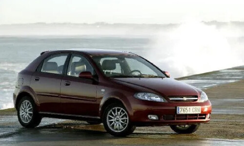 Chevrolet Lacetti 2.0 #10