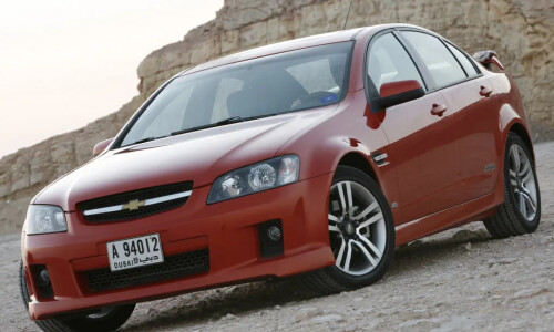 Chevrolet Lumina #7