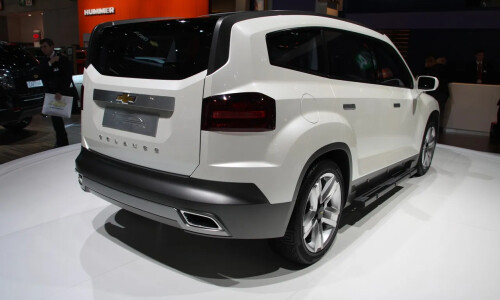 Chevrolet Orlando #6