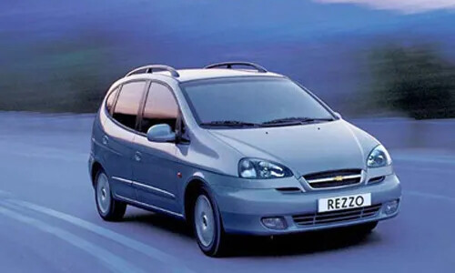 Chevrolet Rezzo #13