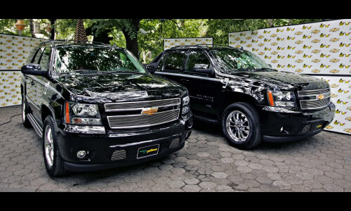 Chevrolet Tahoe #4