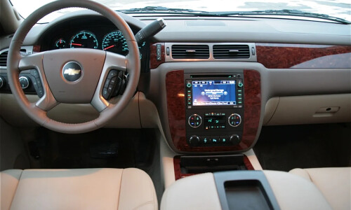 Chevrolet Tahoe #9