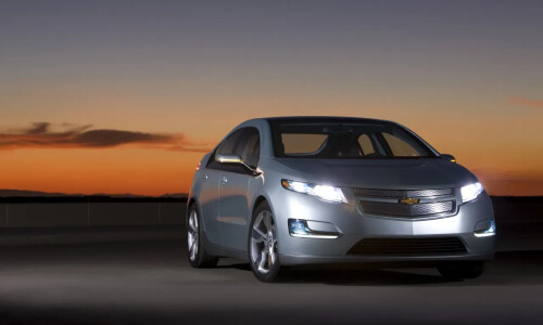 Chevrolet Volt #8