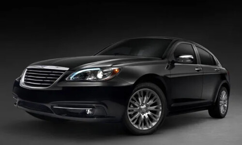Chrysler 200 #2