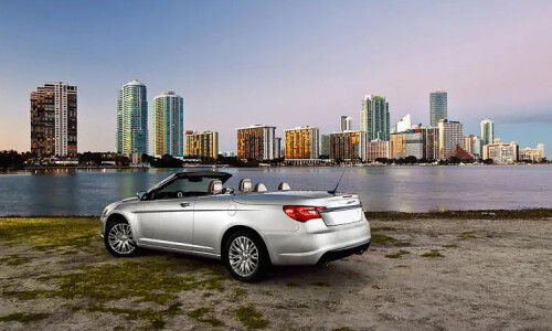 Chrysler 200 Cabrio #3