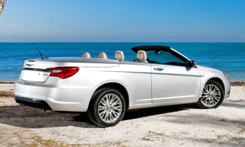 Chrysler 200 Cabrio #6