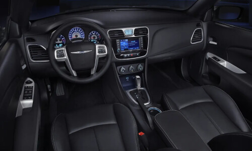 Chrysler 200 Cabrio #11